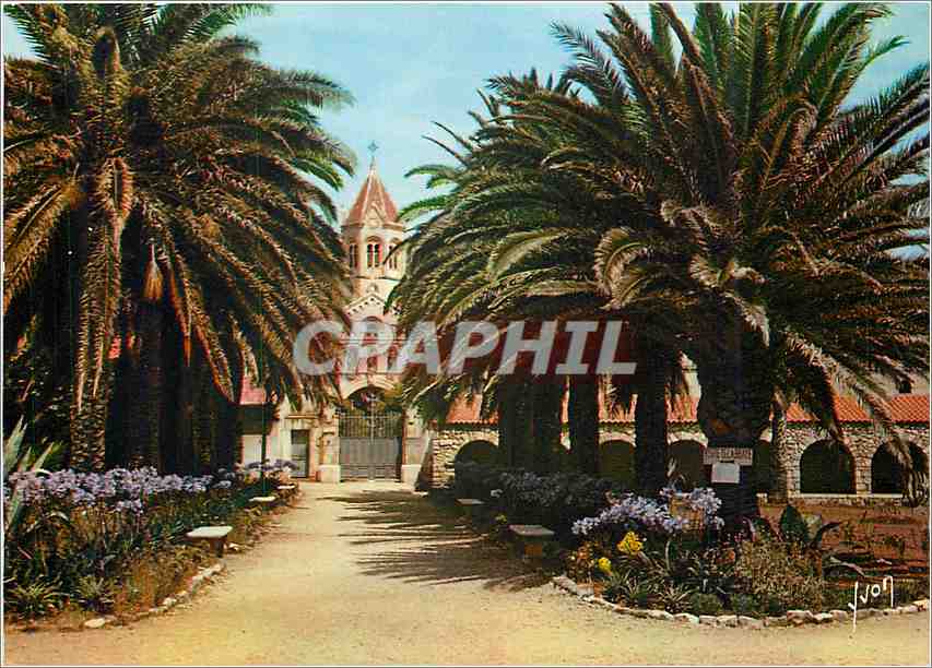 CPM Ile Saint Honorat Cannes AM Entree du Monastere 