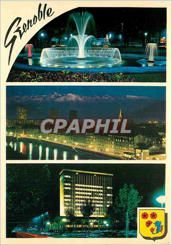 CPM Grenoble Place Victor Hugo Vue generale et chaine de Belledonne 