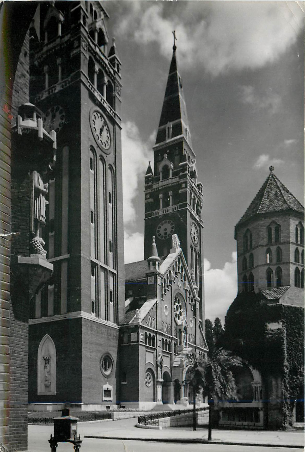 CPM Szeged Fogadalmi templom a XIII 