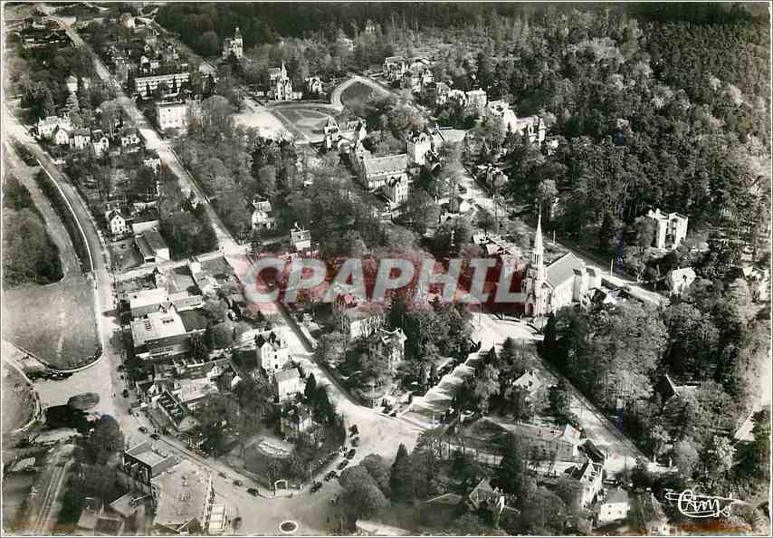 CPM Bagnoles de l'Orne L'Eglise et les Villas Vue aerienne 