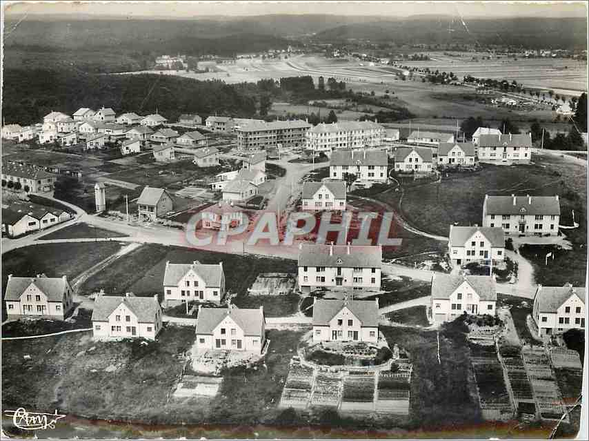 CPM Luxeuil les Bains Hte Saone Vue aerienne Le Mont Valot 