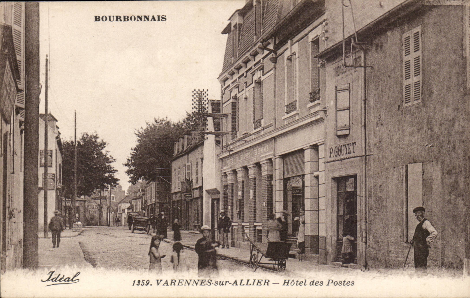 Varennes-sur-Allier — Hôtel des Postes — P. Gouyet