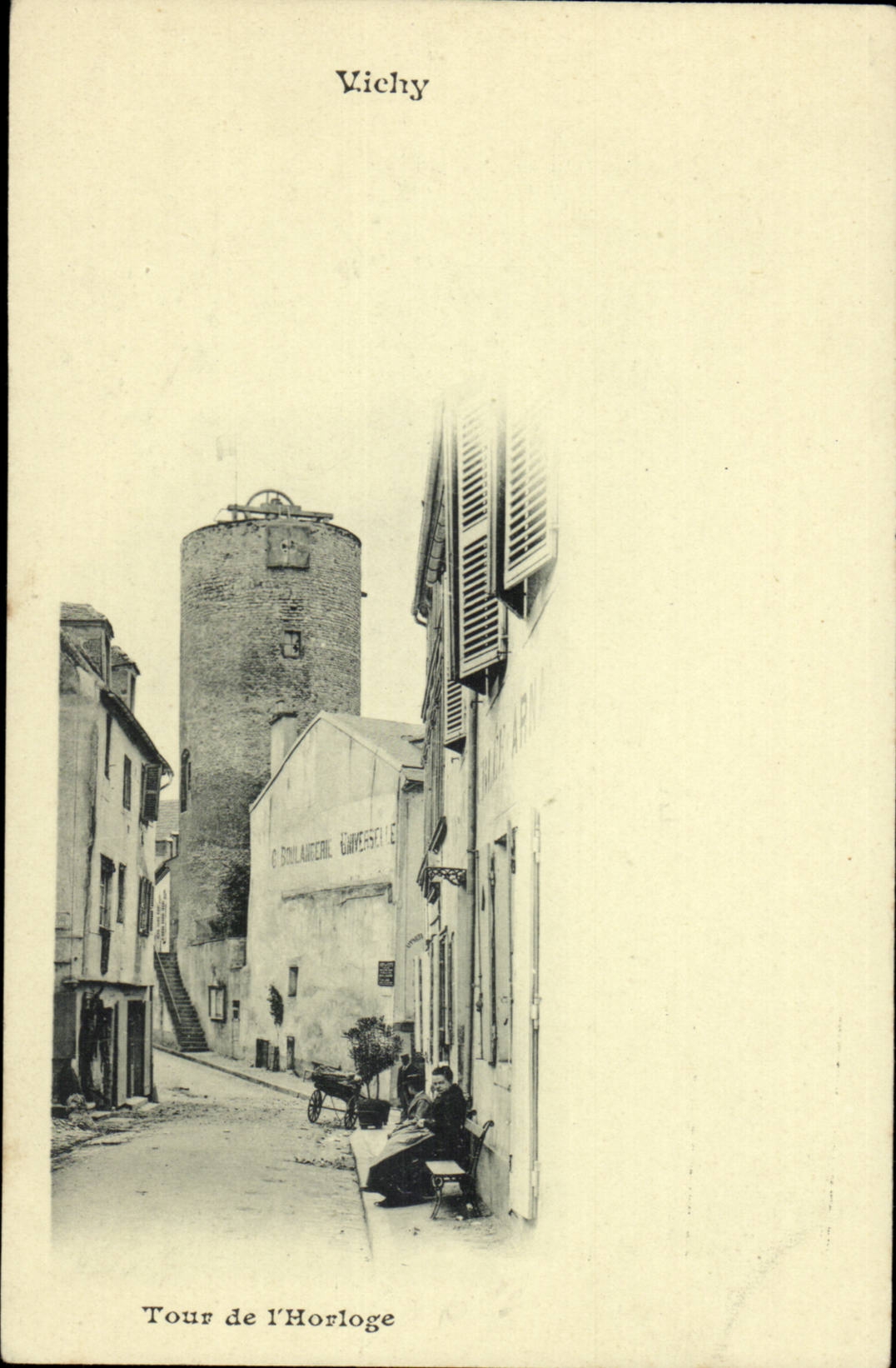 Vichy — Tour de l'Horloge — O. Bollaudere, Vichy