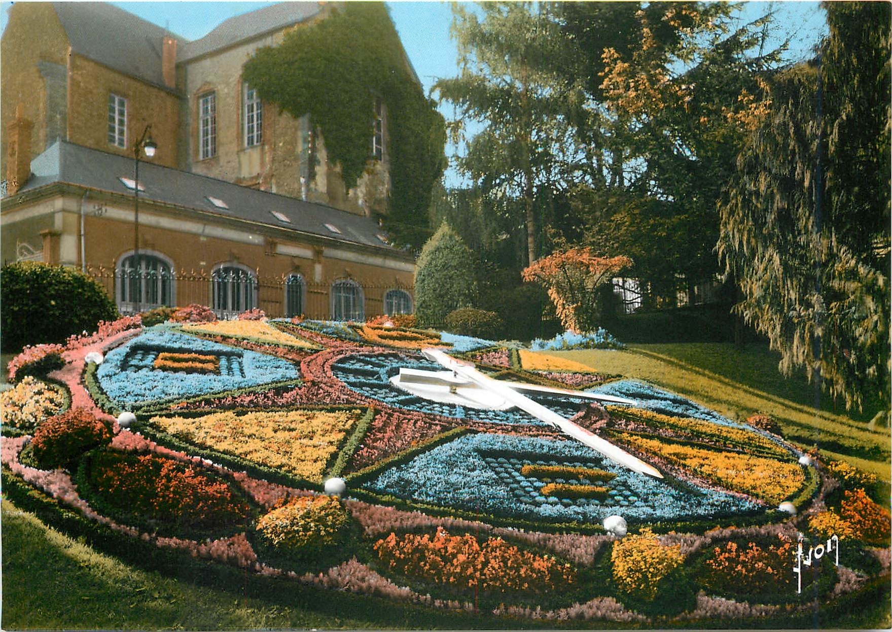 CPM Le Mans Sarthe L'Horloge Florale 