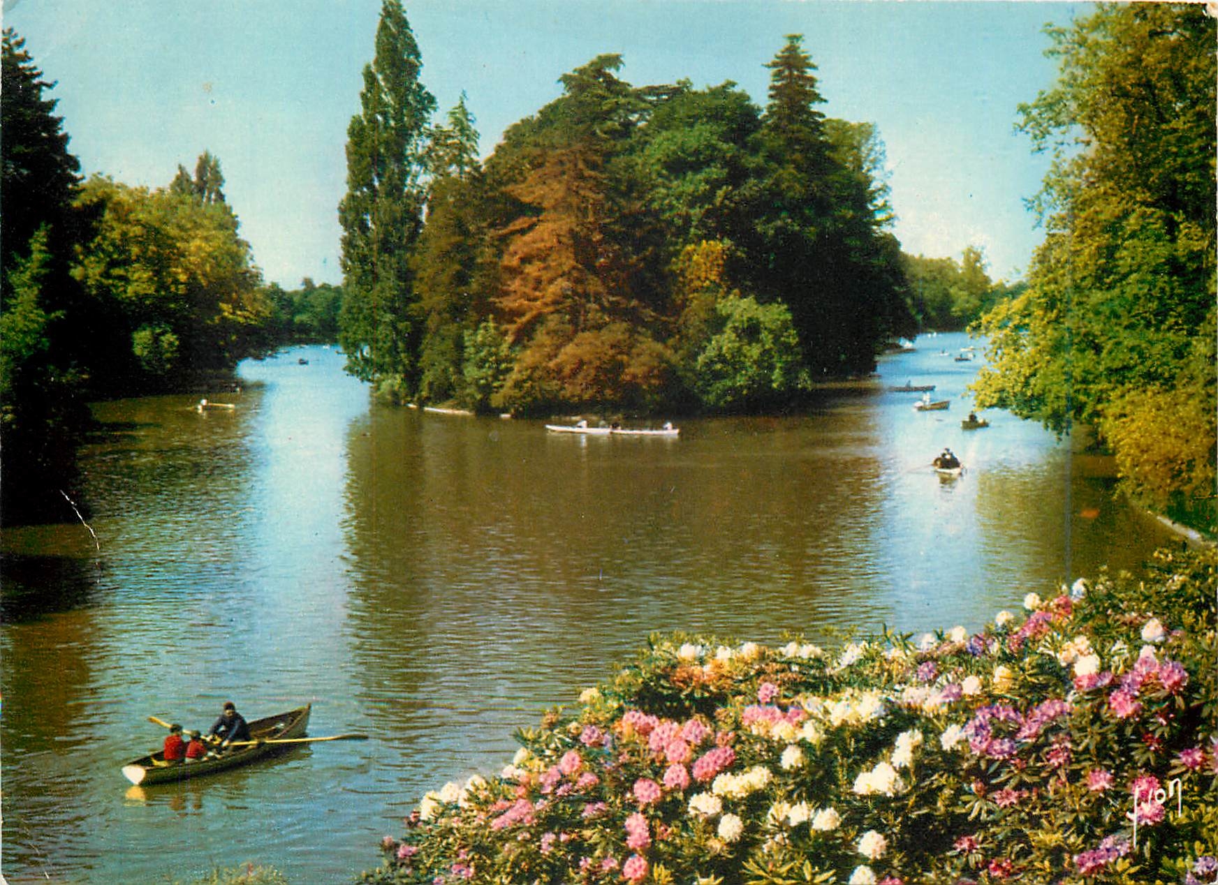 CPM Paris Le Lac du Bois de Boulogne 