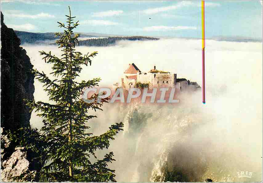 CPM Chateau fort emergeant des nuages Burg im Wolkenmeer Castle piercin the clouds 