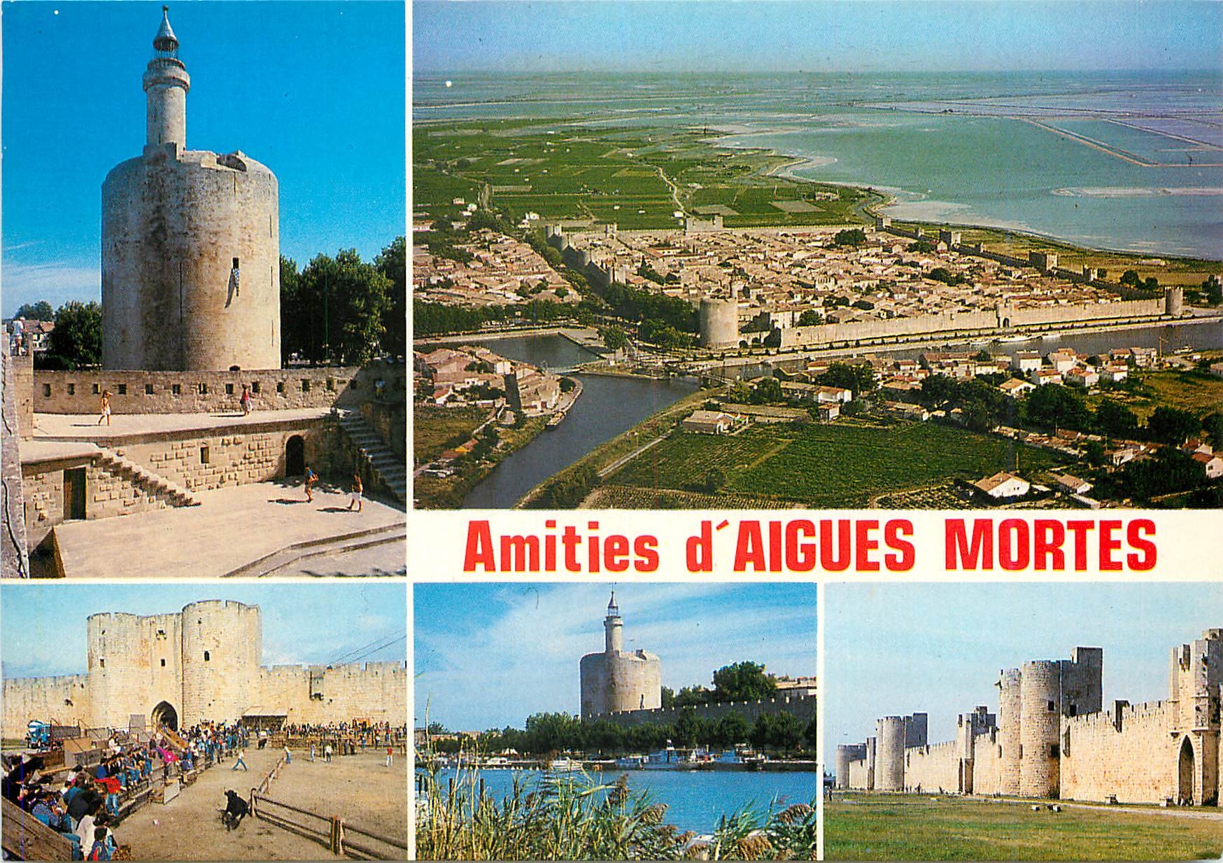 Aigues Mortes — panoramic view and fortified towers — Cartes Postales Aigues Mortes