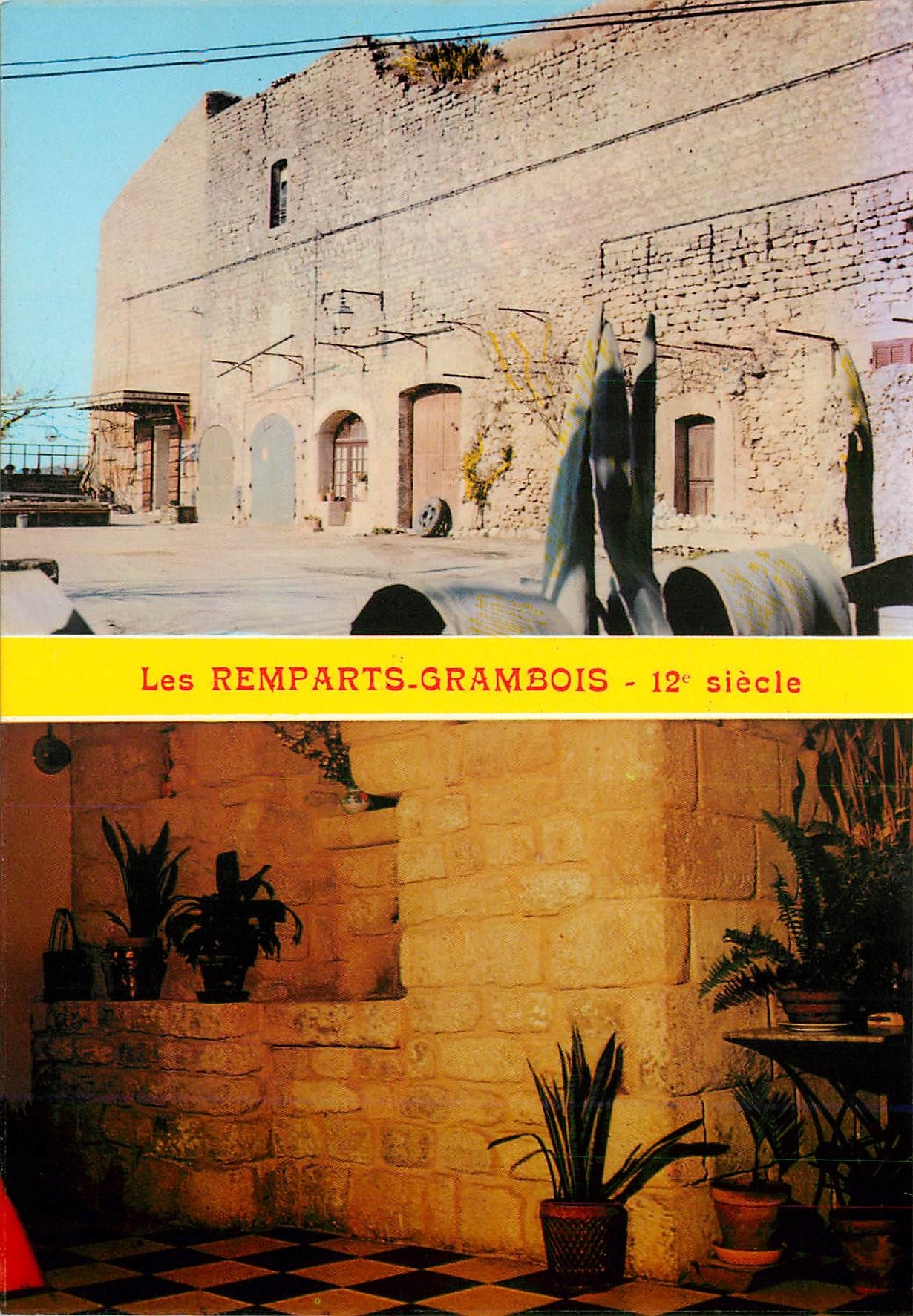 CPM Grambois Vaucluse Les remparts 