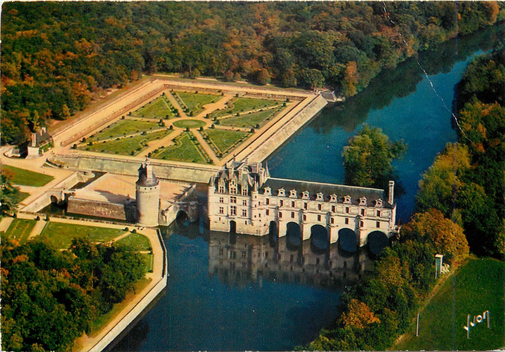 CPM Val de Loire Chateau de Chenonceau et le Cher Indre et Loire 