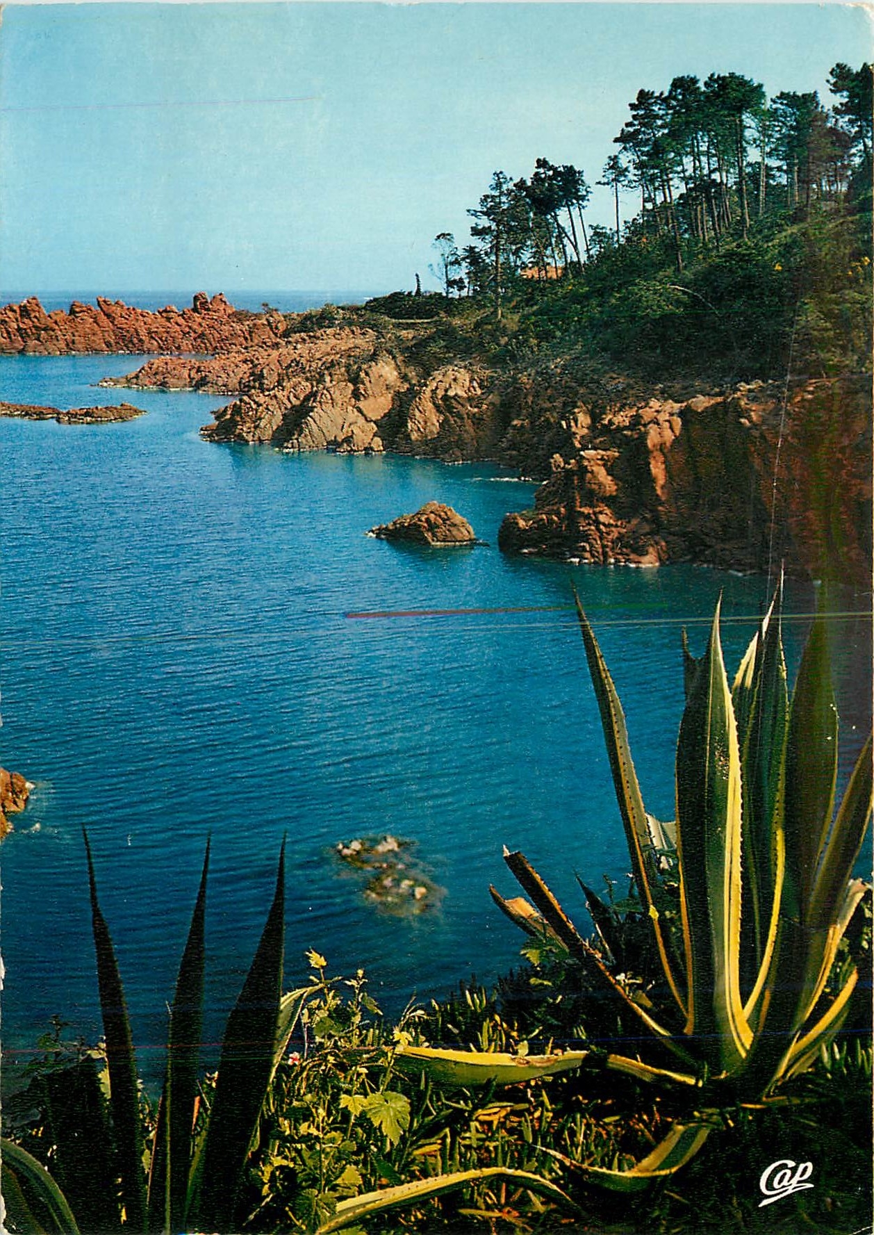 CPM Cote d'Azur Carrefour Mondial du Tourismo Une Calanque dans l'Esterel 