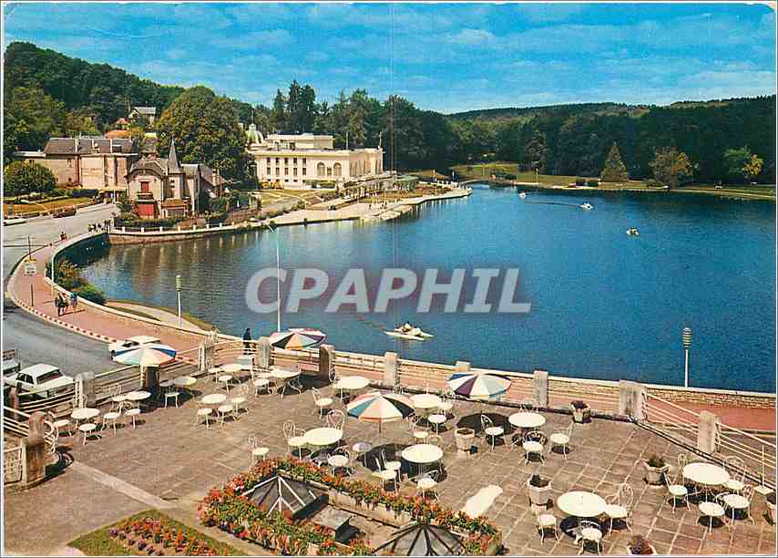 CPM Station Thermale de Bagnoles de l'Orne Le Casino du Lac 
