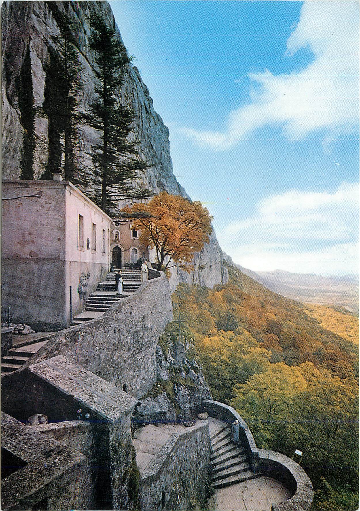 CPM La Sainte Baume Var Pelerinage a Ste Marie Madeleine 