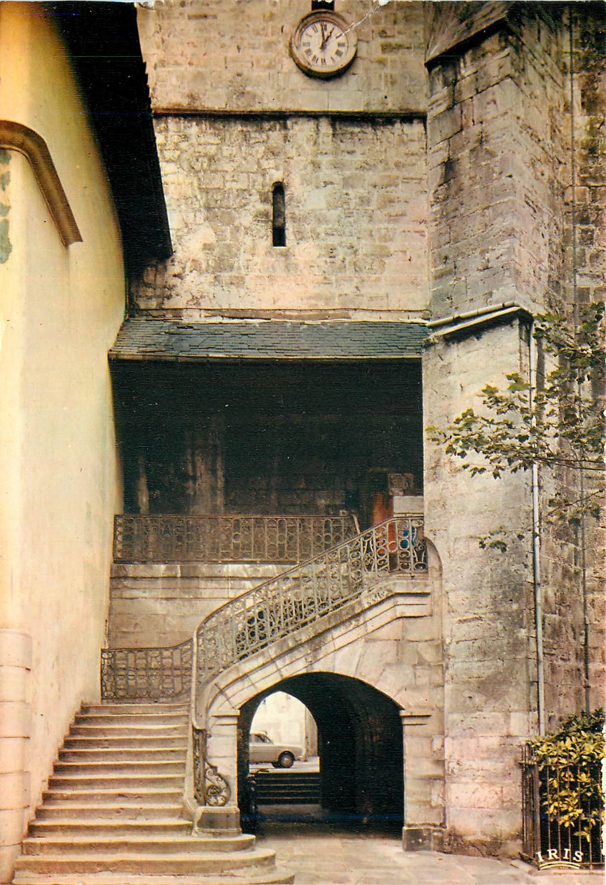 Saint-Jean-de-Luz — L'Escalier extérieur de l'église — Lumicap