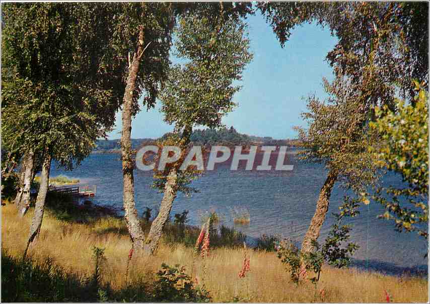 CPM Le Morvan Touristique le lac des Ssettons (Nievre)