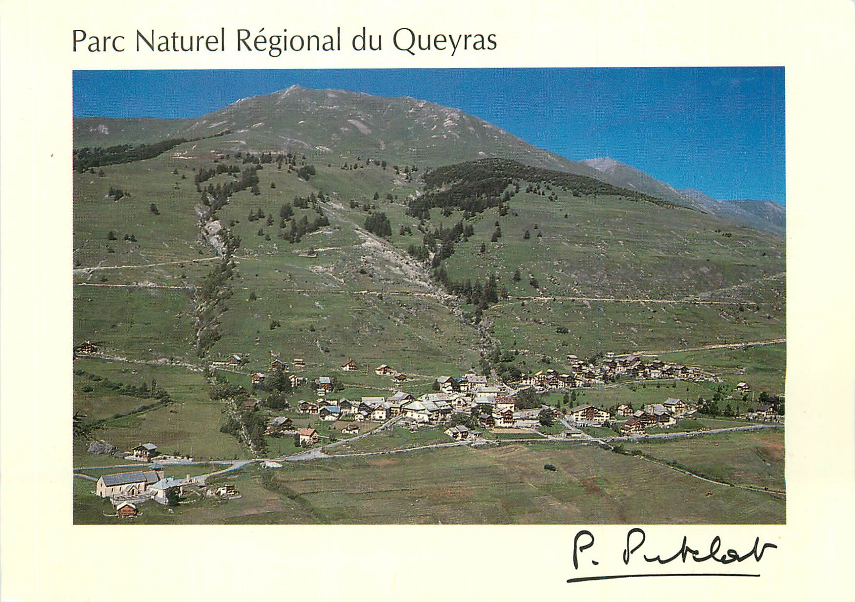CPM Molines en Quayrans (Hautes Alpes) Vue generale et la Gardiole de l'Alpe