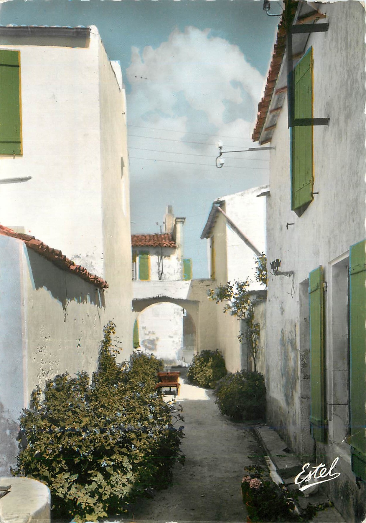 Les Portes-en-Ré — Venelle de l'Impasse du Vieux Porche — Estel