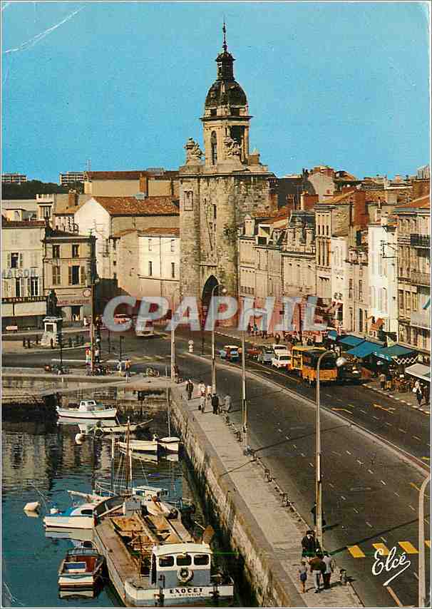 CPM La Rochelle Le quai duperre et la Grosse Horloge