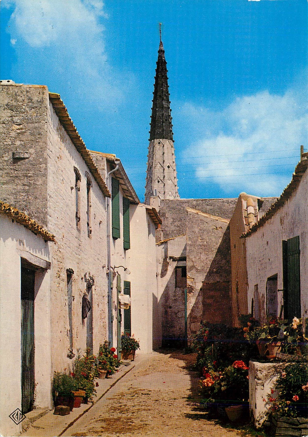 CPM Ars en Re Ile de Re (Chte Mme) Ruelle Fleurie