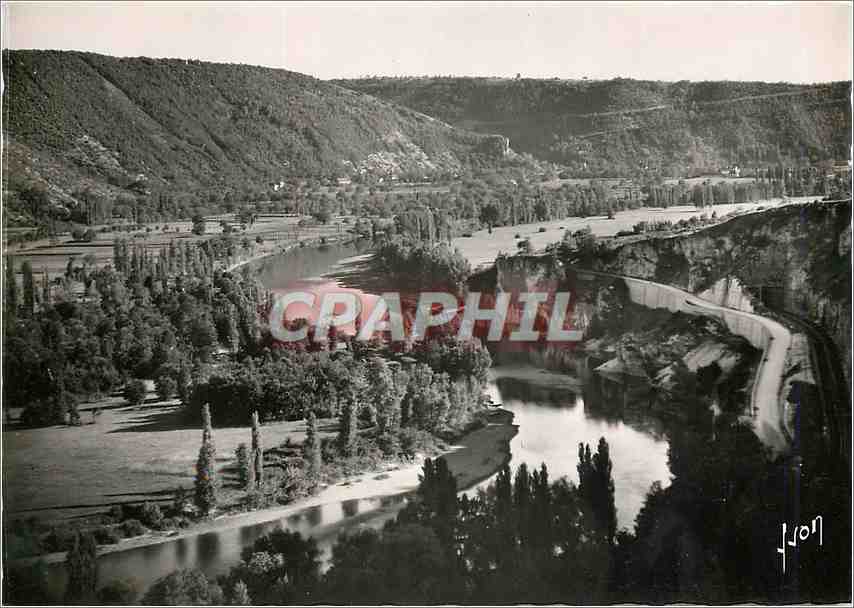 CPM Souillac (Lot) L'admirable paysage qu'offre la Dordogne et sa vallee