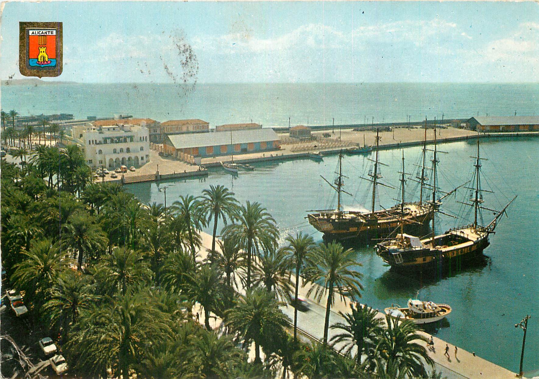 CPM Alicante (Costa Blanca) Vue partielle du port