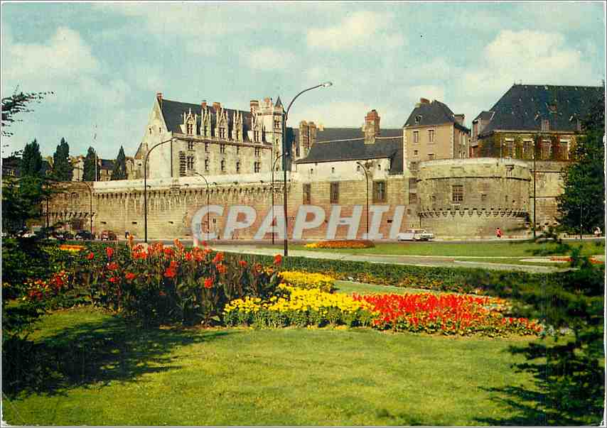 CPM Nantes (Loire Atalntique) Chateau des Ducs de Bretagne