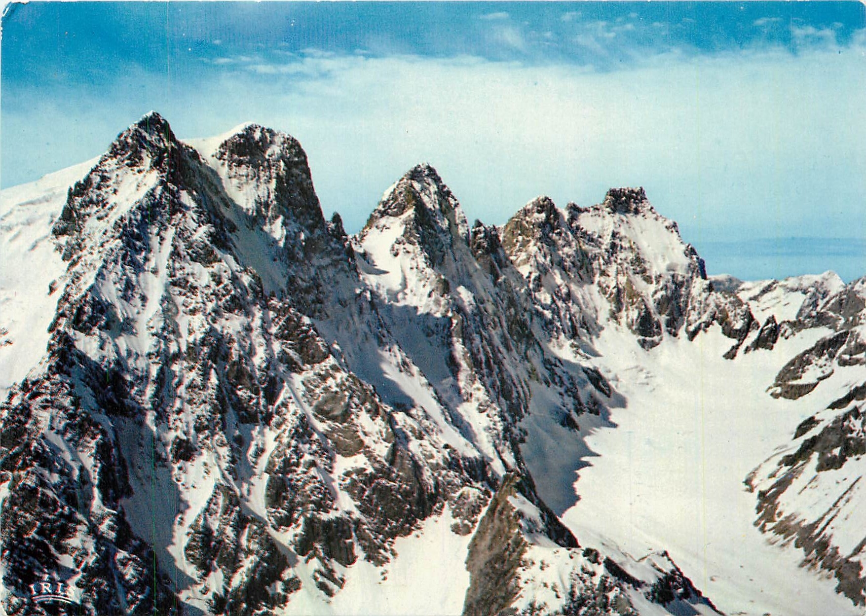 CPM l'Oisans le Pelvoux (3932 m) le pic sans nom (3914 m) l'aileroide (3928 m) et le glacier nord au