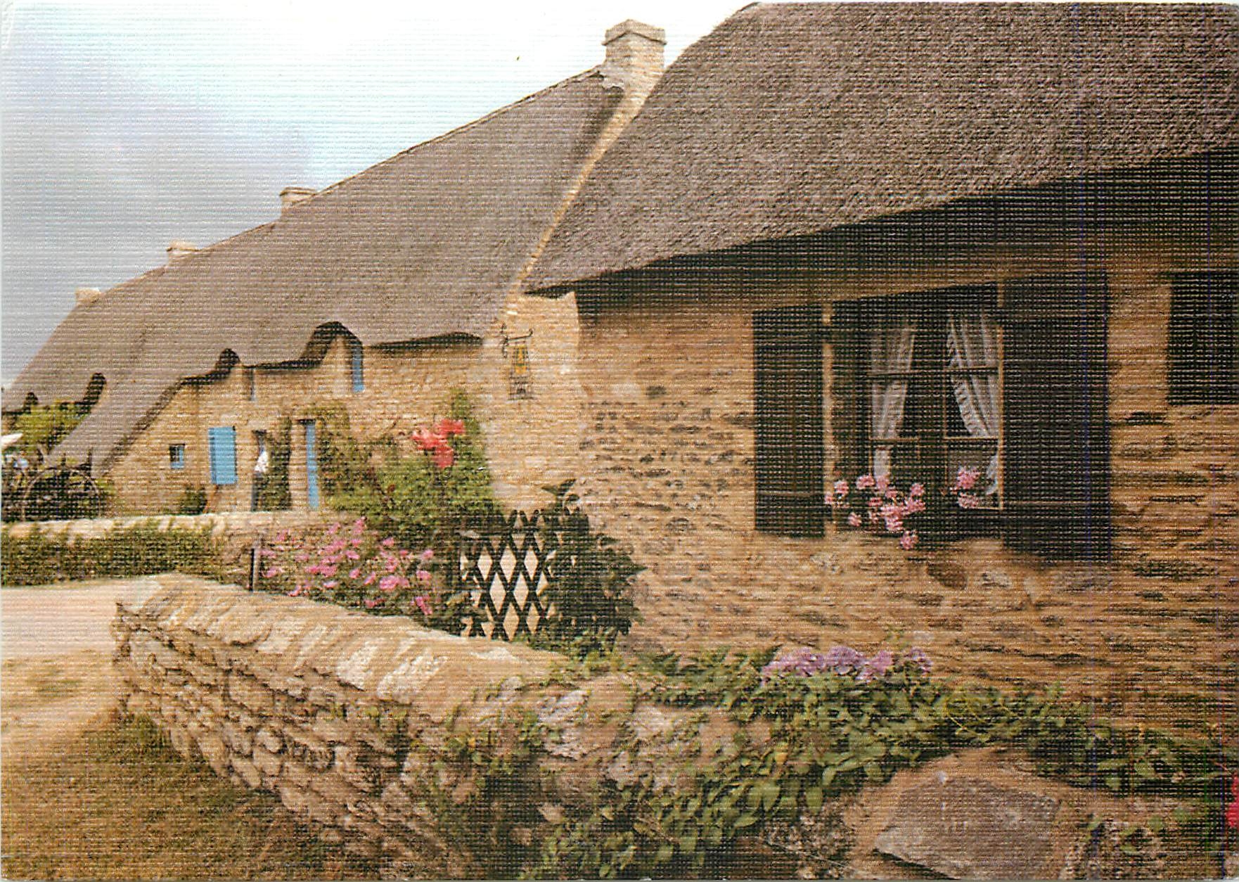 CPM Parc Regional de Briere (Loire Atl) Chaumiere au village de Kerhinet