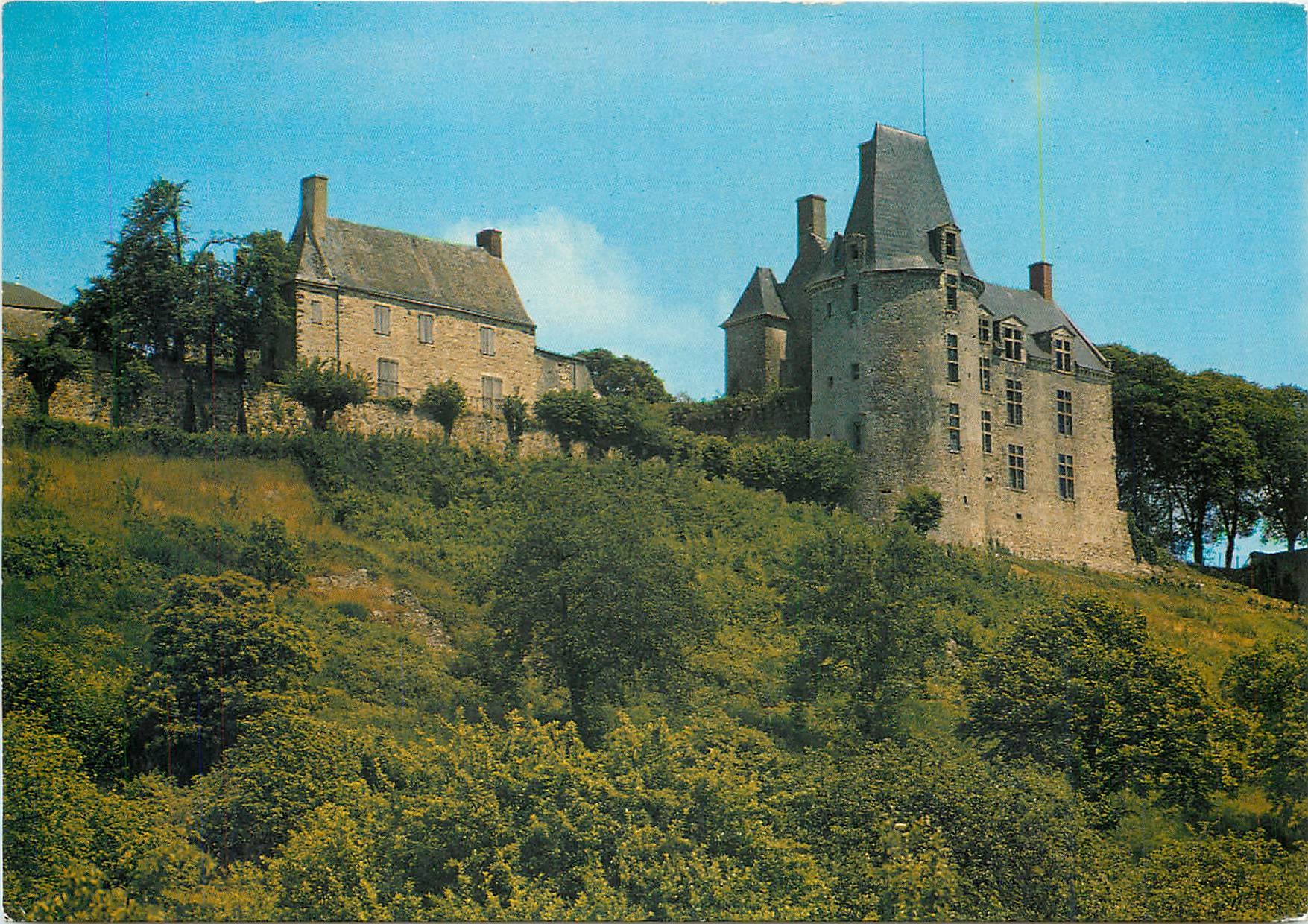 CPM Sainte Suzanne (Mayenne) Le chateau et le Manoir