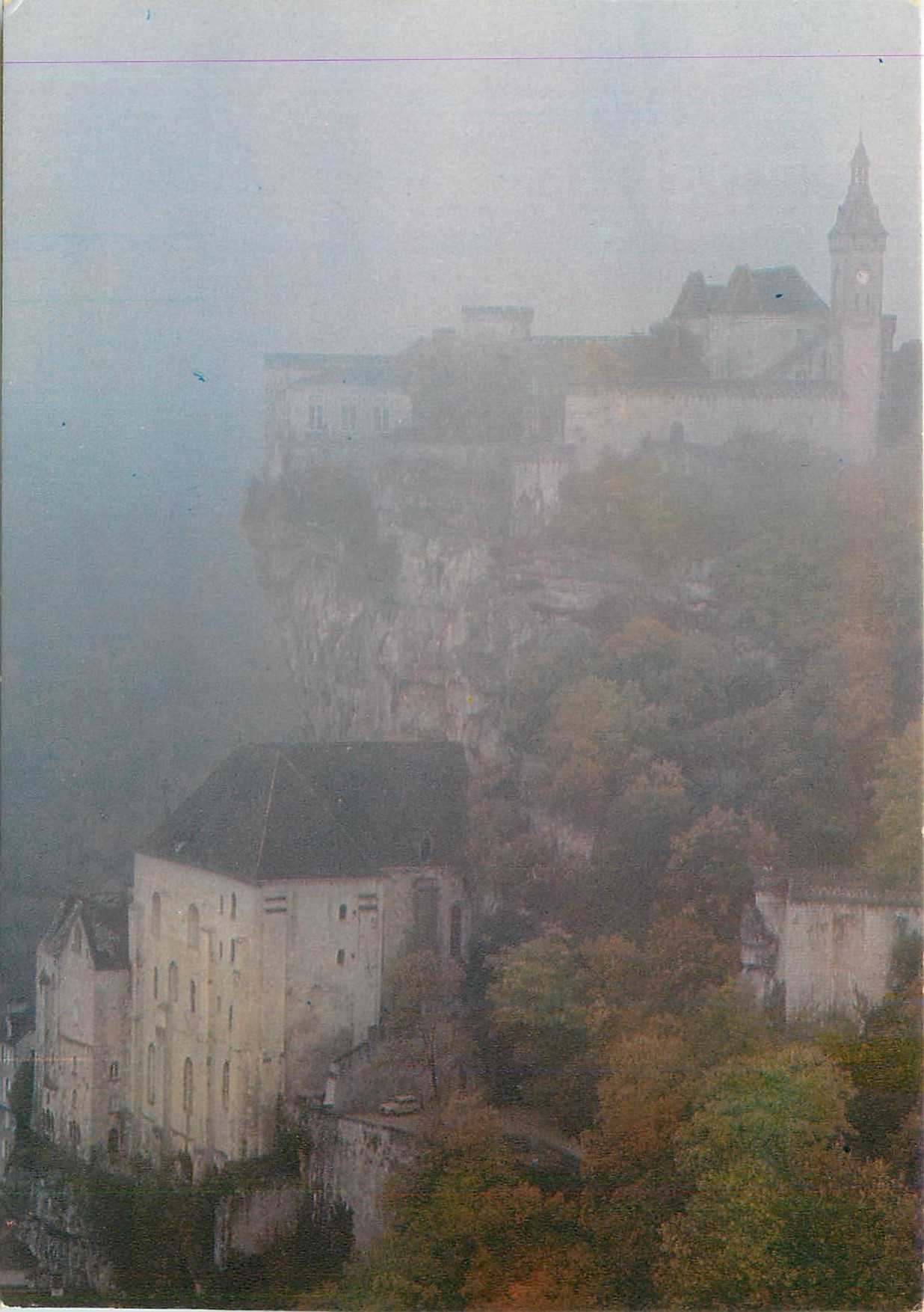 CPM Vallee de l'Aizou Rocamadour (Lot) Ancienne ville Forte Celebre depuis le Moyen Age