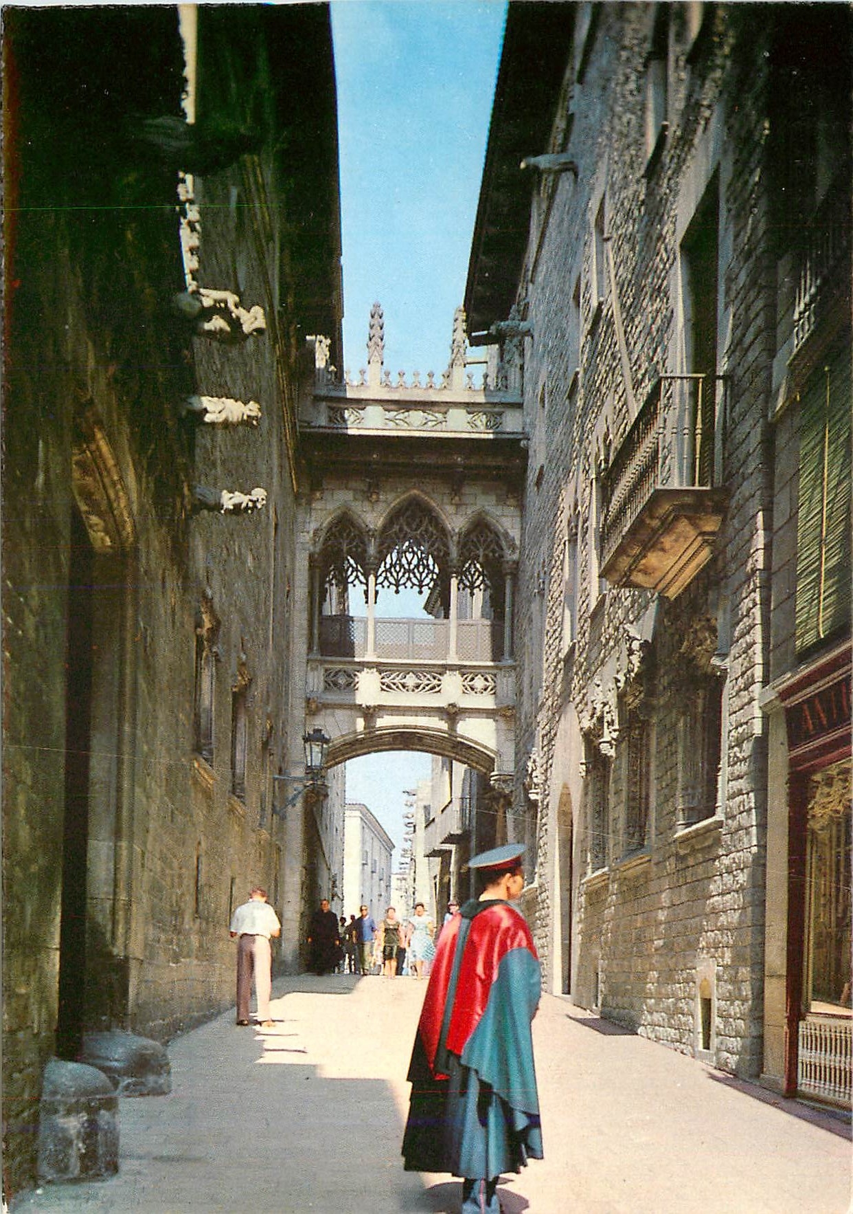 CPM Barcelona Rue de l'Eveque Iruta (Quartie Gothique