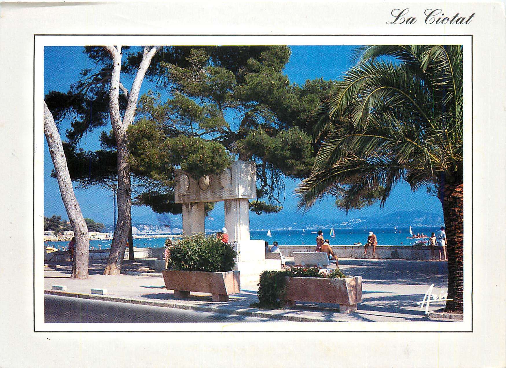 CPM La Ciotat Berceau du Cinema Monument des Freres Lumiere