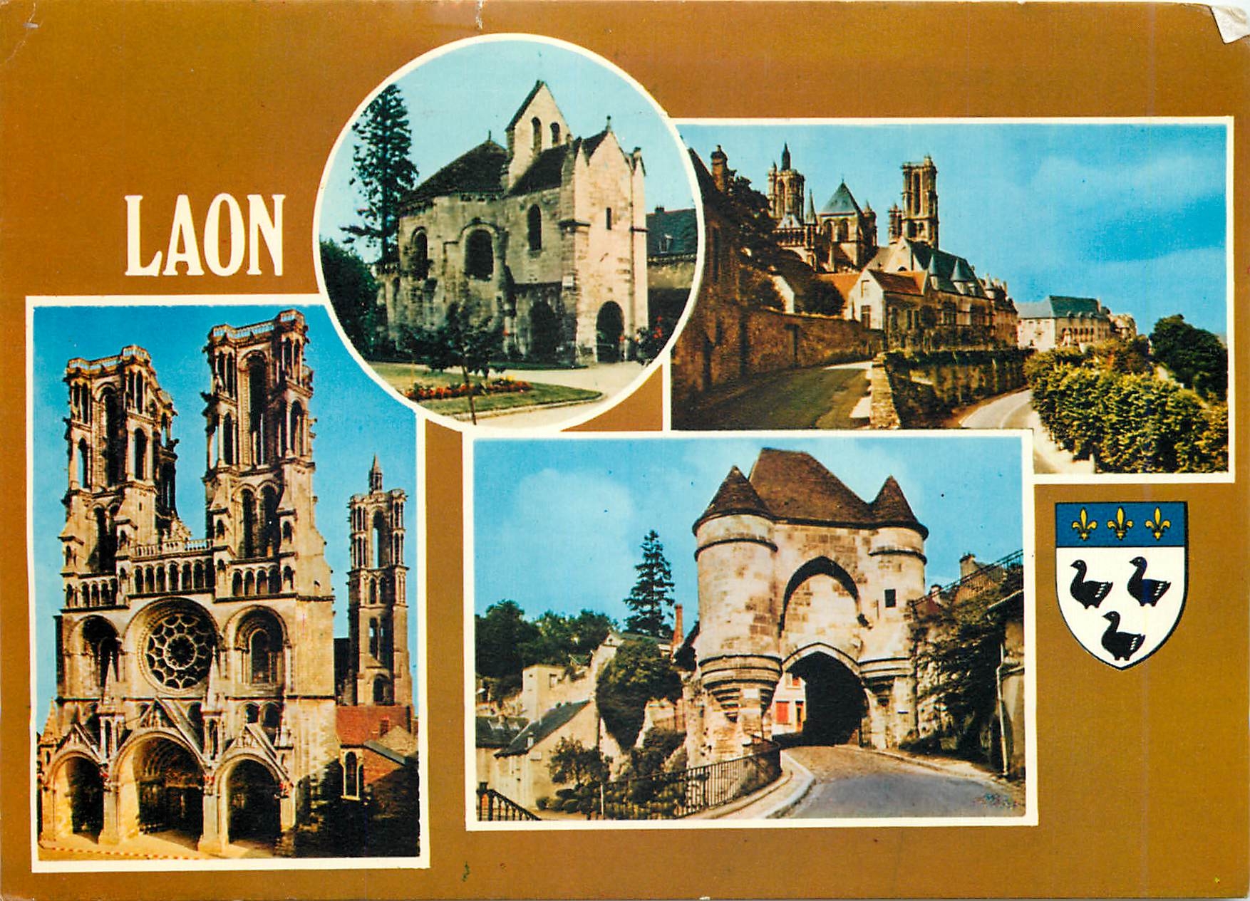 CPM Laon (Aisne) La Cathedrale N D la porte d'Ardon la chapelle des Templiers
