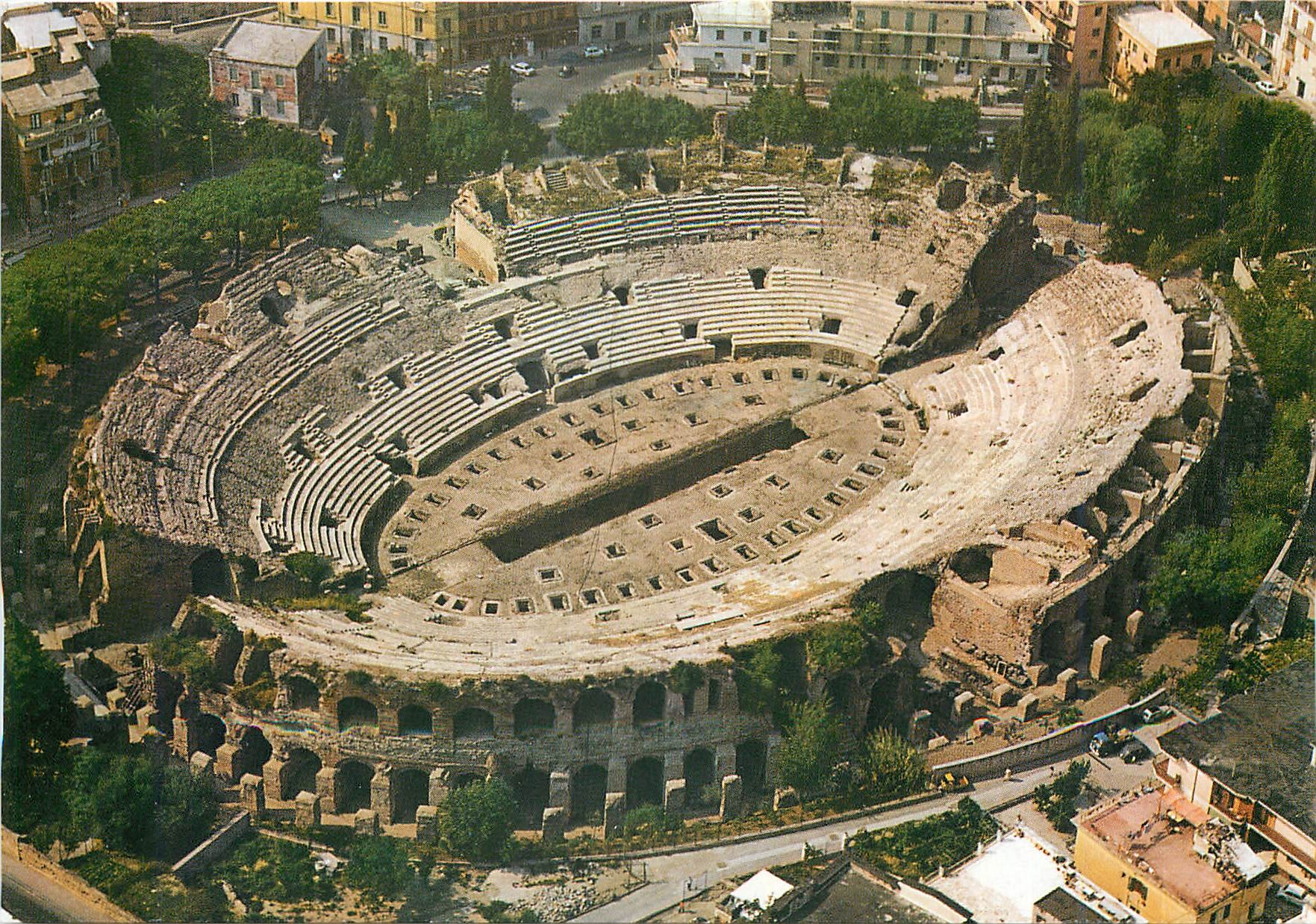 CPM Pozzuoli L'amphitheatre de l'avion