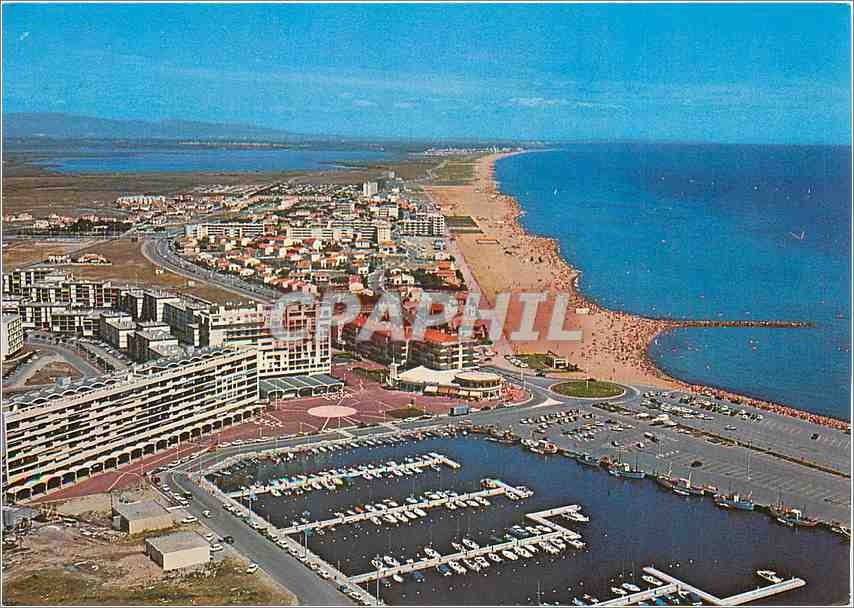 CPM Saint Cyprien Plage Vue generale du Port