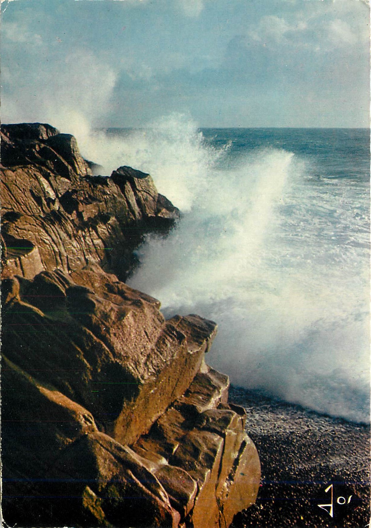 CPM Vague deferlant sur la Cote Bretonne 