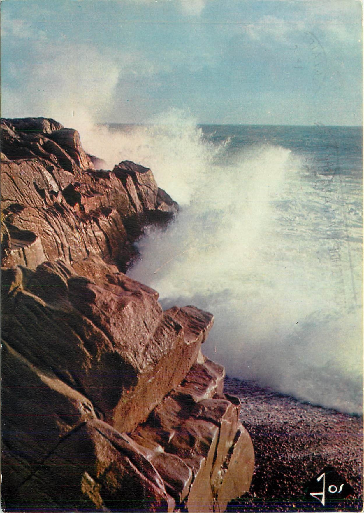 CPM La Bretagne en Couleurs Vague deferlant sur la cote bretonne 