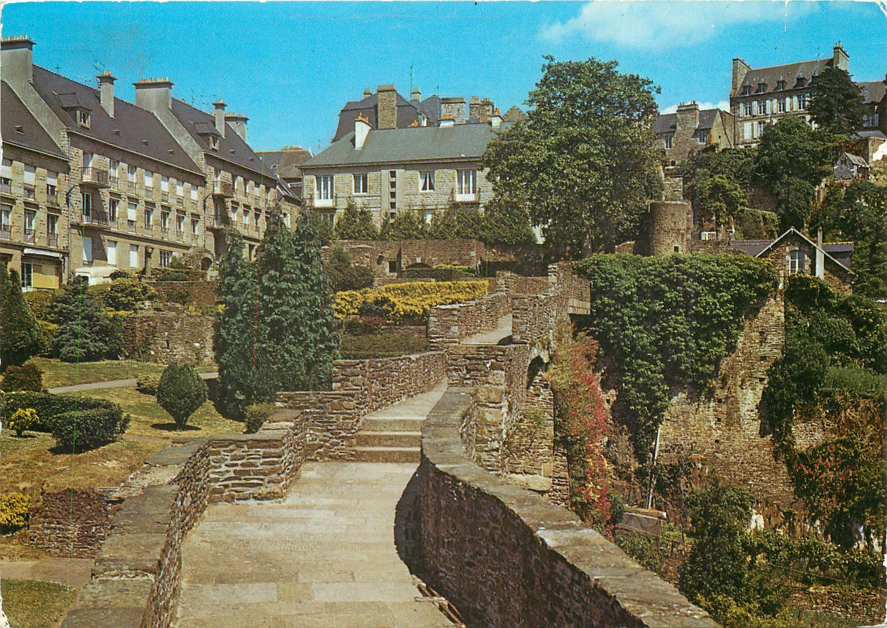 CPM Fougeres Ille et Vilaine Avez vous vu Fougeres 