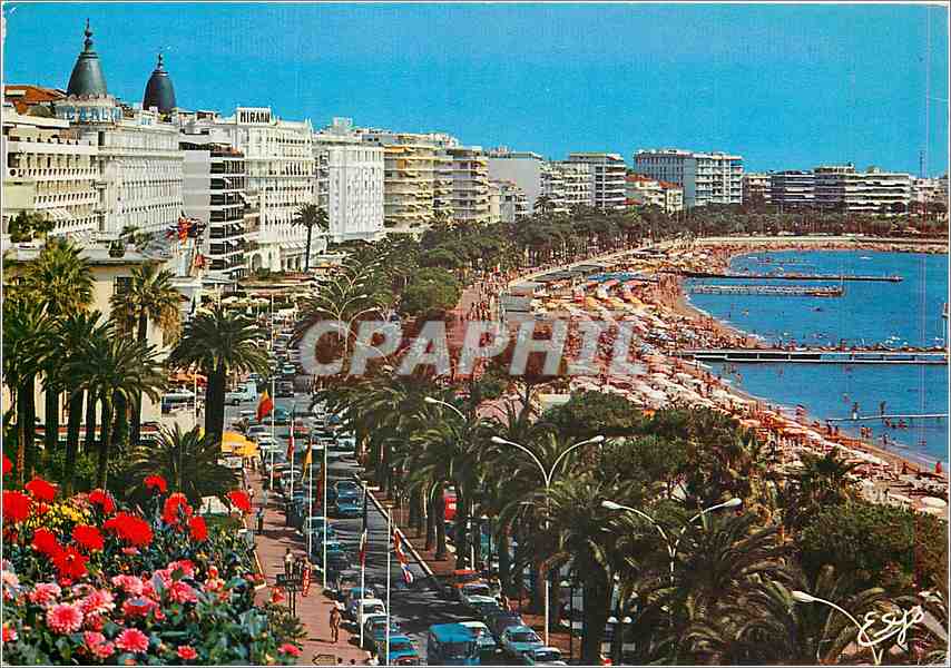 CPM La Cote d'Azur Cannes AM La Croisette la plage et les Palaces 