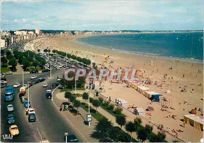 CPM La Baule La Plage vers Pornichet Vue prise de l'Hotel Majestic 