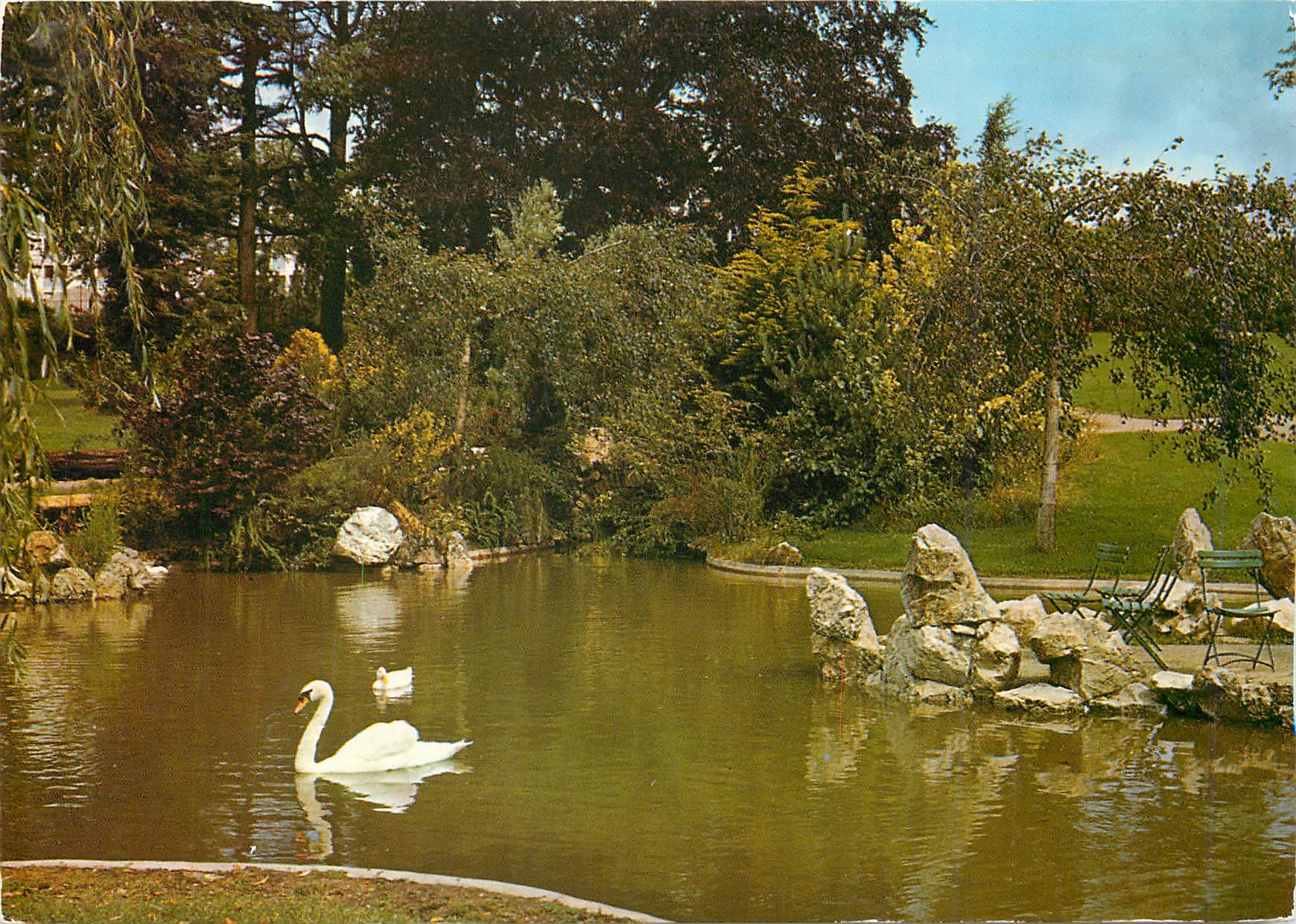 CPM Redon Ille et Vilaine Le jardin public 