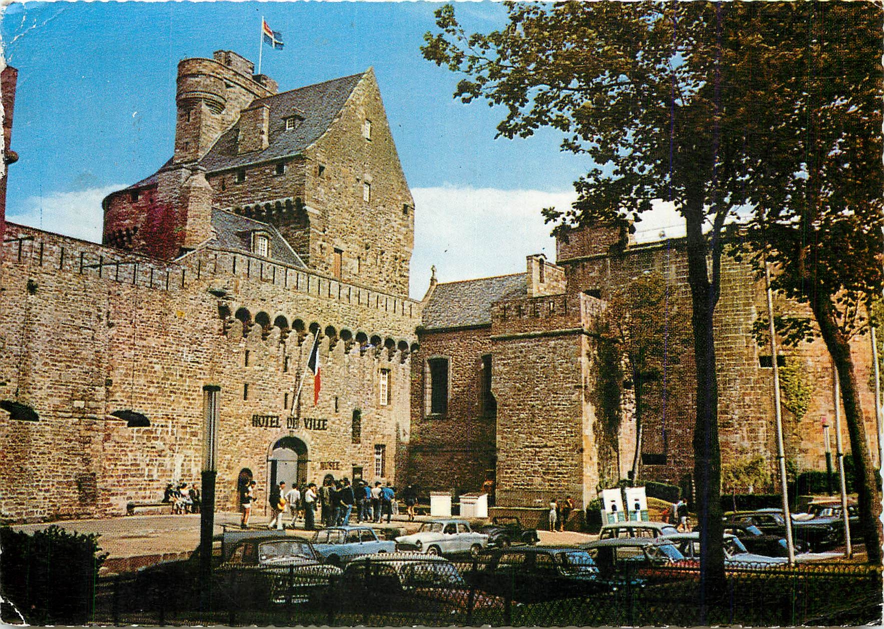 Saint-Malo — Hôtel de Ville — Éditions SOFER