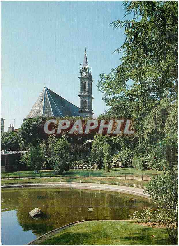 CPM Aurillac Cantal Capitale de la Haute Auvergne Le parc du square et Notre Dame aux Neiges 