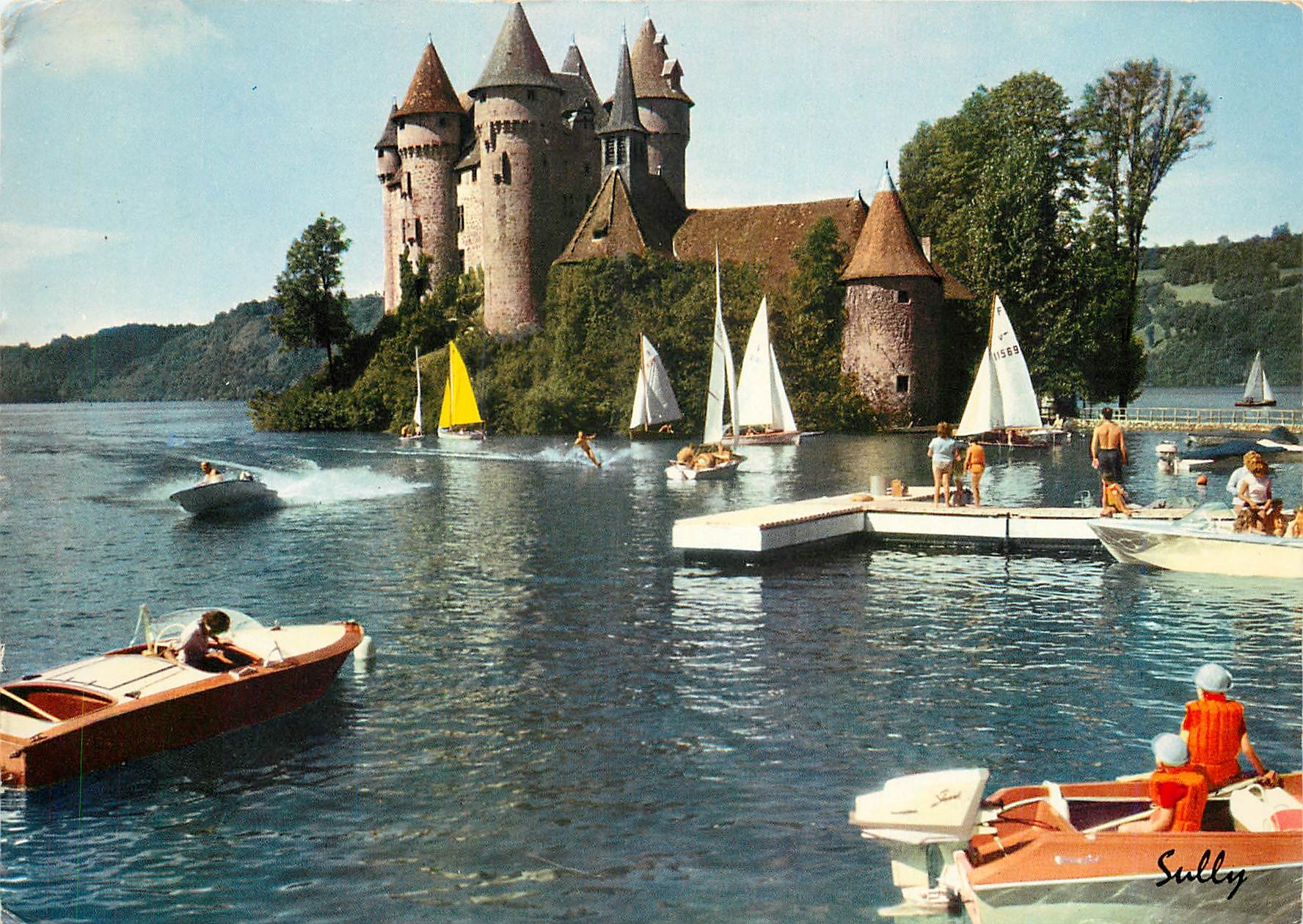CPM Chateau de Val Commune de Lanobre 