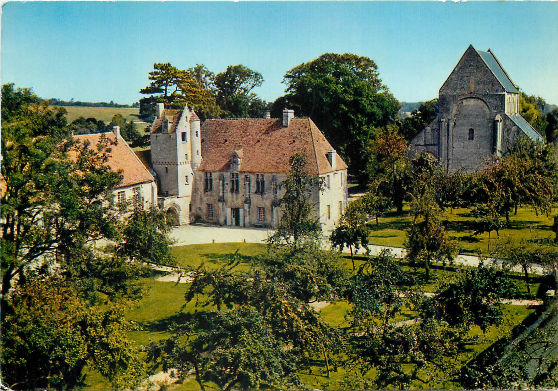 CPM Manoirs Normands Prieure Saint Gabriel pres Creully 