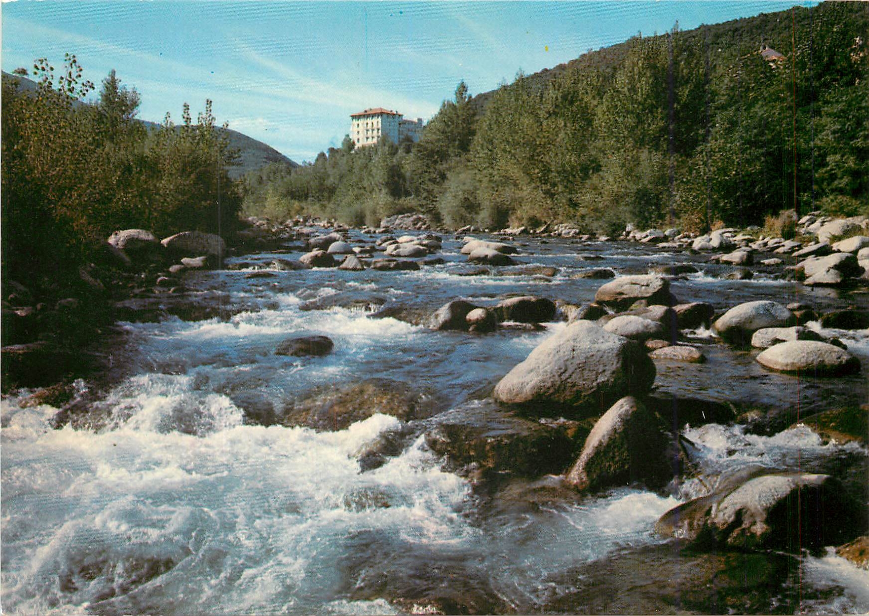 CPM Amelie les Bains Pyr Or La Perle des Pyrenees Le Tech 