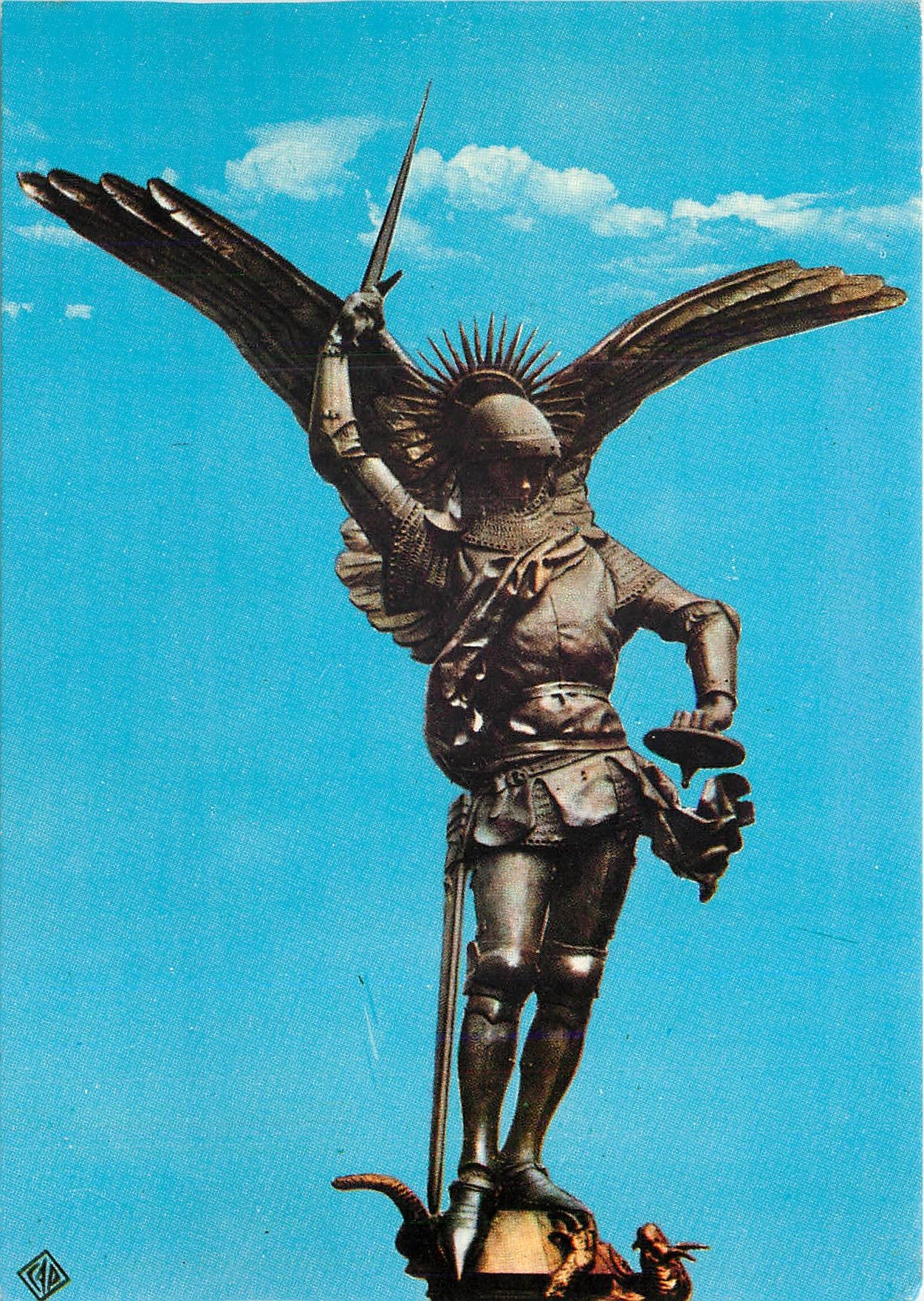 CPM Mont Saint Michel Statue de St Michel par Fremiet 