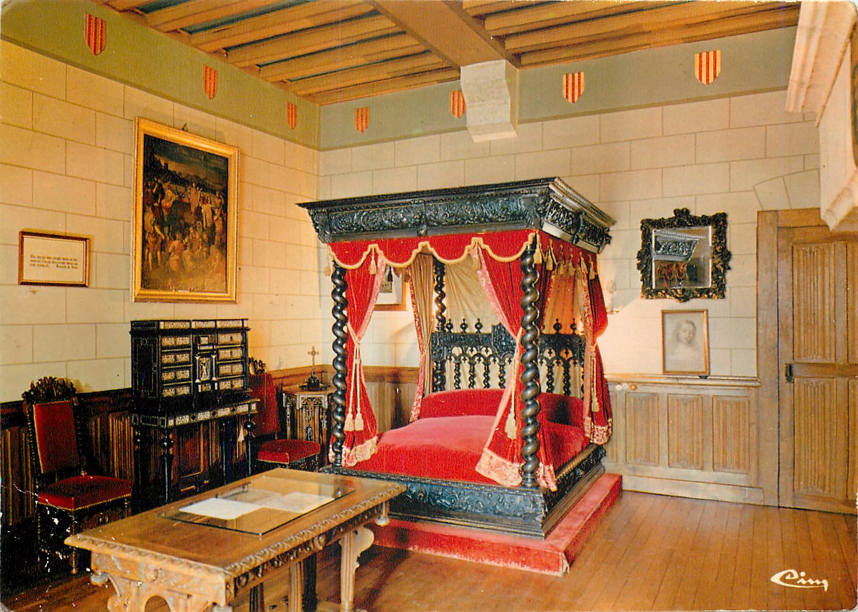 CPM Amboise I et L Le clos Luce La chambre de Leonard de Vinci 