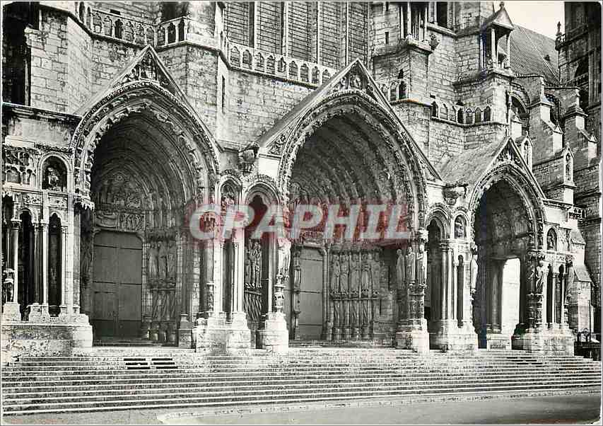 CPM Chartres E et L La Cathedrale Notre Dame Porche Nord 