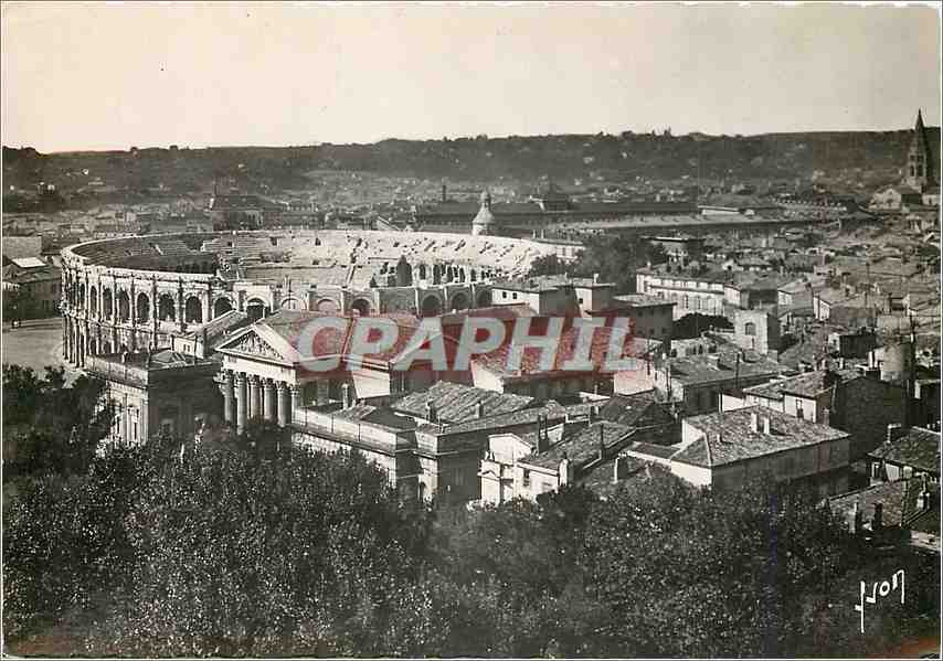 Nîmes (Gard) — Vue générale sur la Ville et les Arènes — Les Éditions d'Art, Paris