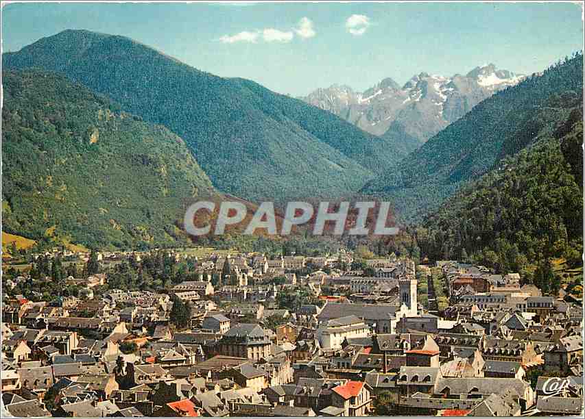 CPM Luchon Vue generale Dans le fond le Port de Venasque 